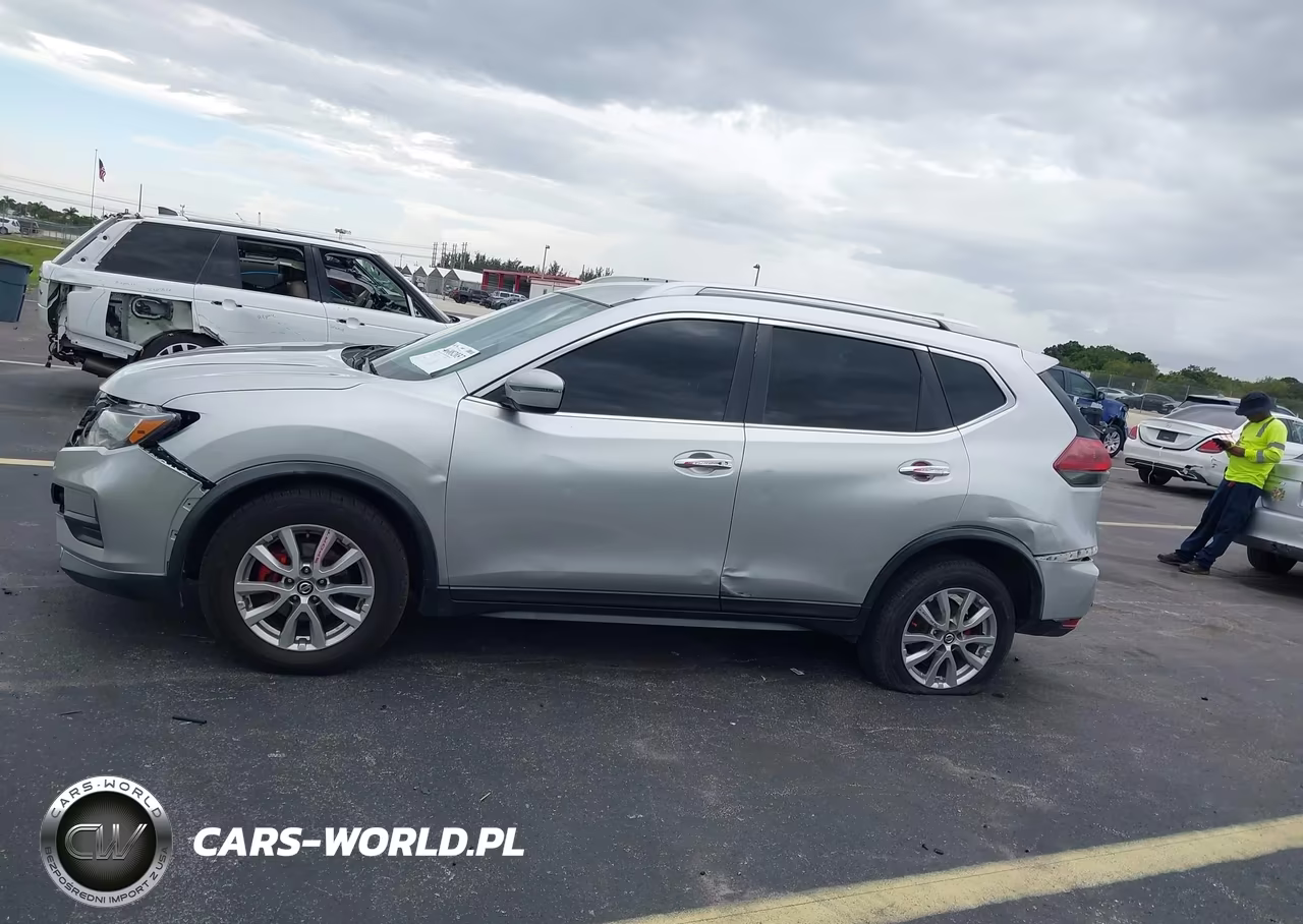 2018 Nissan Rogue Sv VIN:KNMAT2MT2JP506689 - 14