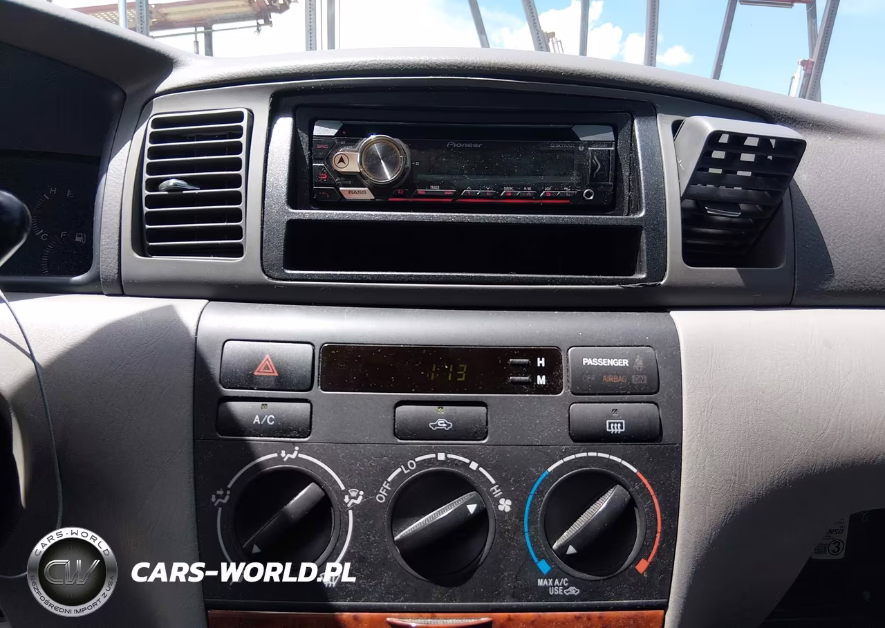 2007 Toyota Corolla Le VIN:1NXBR32E87Z880730 - 12