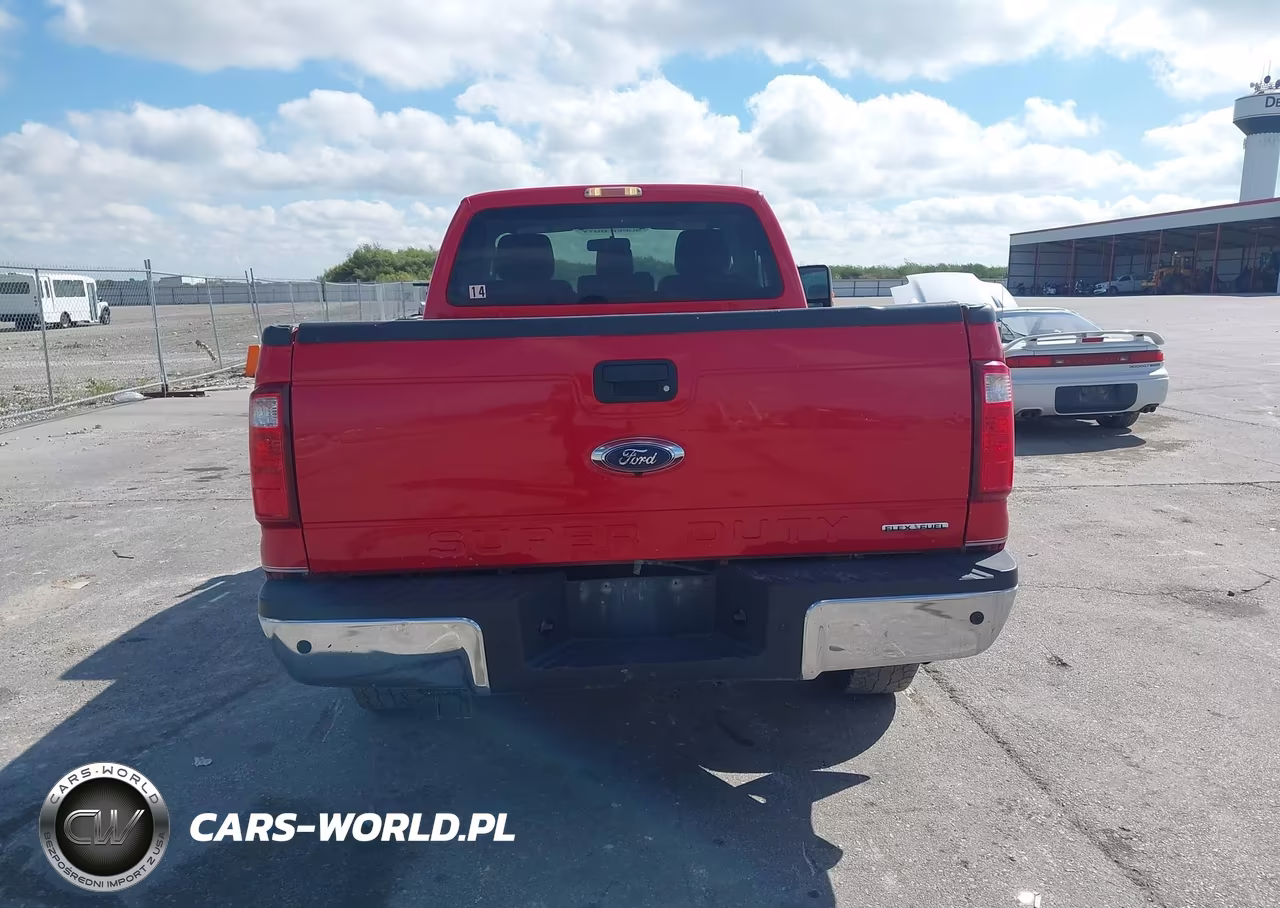 2014 Ford F-250 Xlt VIN:1FTBF2B68EEA73101 - 16