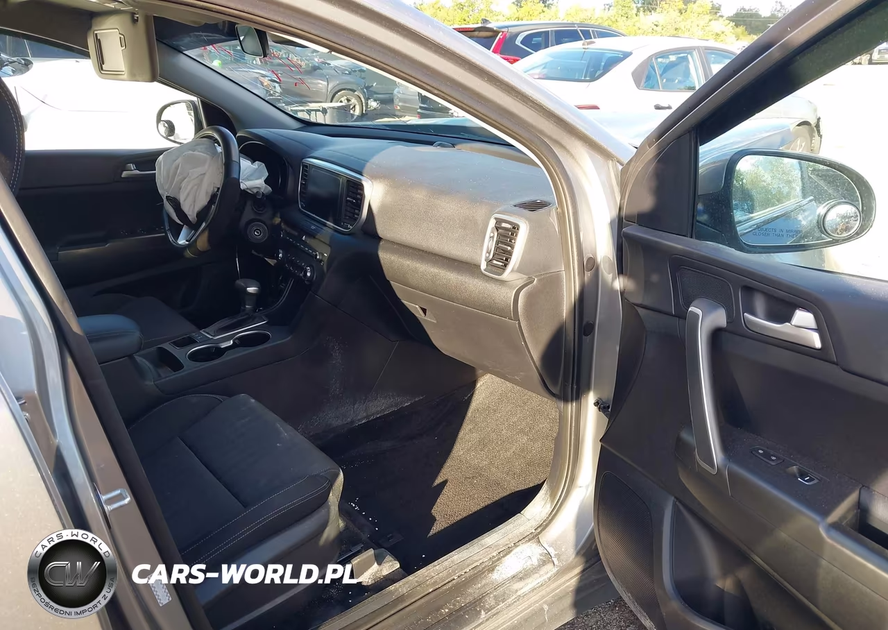2020 Kia Sportage Lx VIN:KNDPMCAC9L7749839 - 5