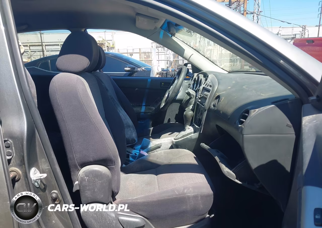 2004 Toyota Matrix Standard VIN:2T1KR32E94C308241 - 5