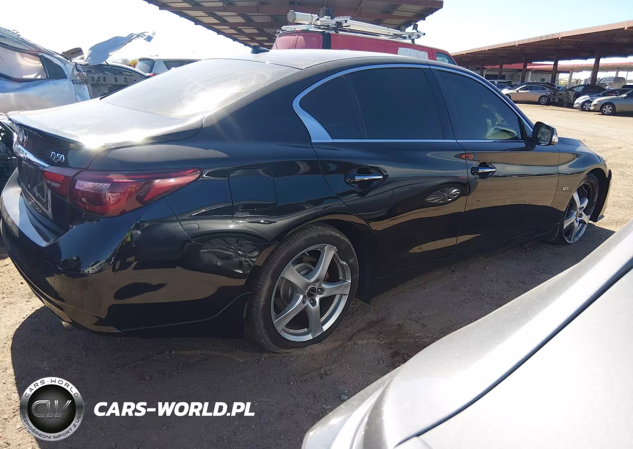 2018 Infiniti Q50 Luxe VIN:JN1EV7APXJM362393 - 4