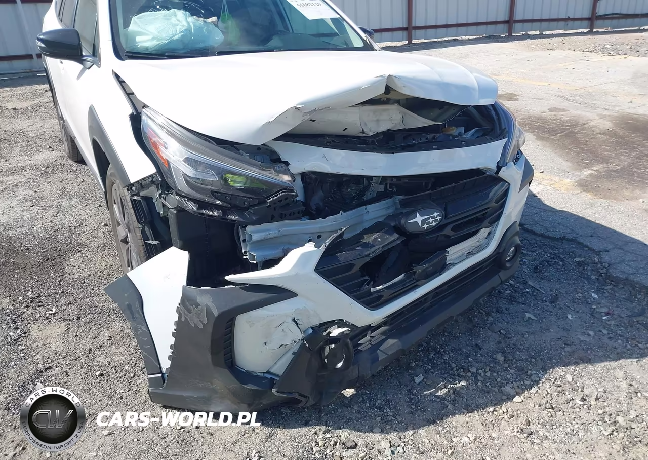 2024 Subaru Outback Onyx Edition VIN:4S4BTALC2R3183758 - 6