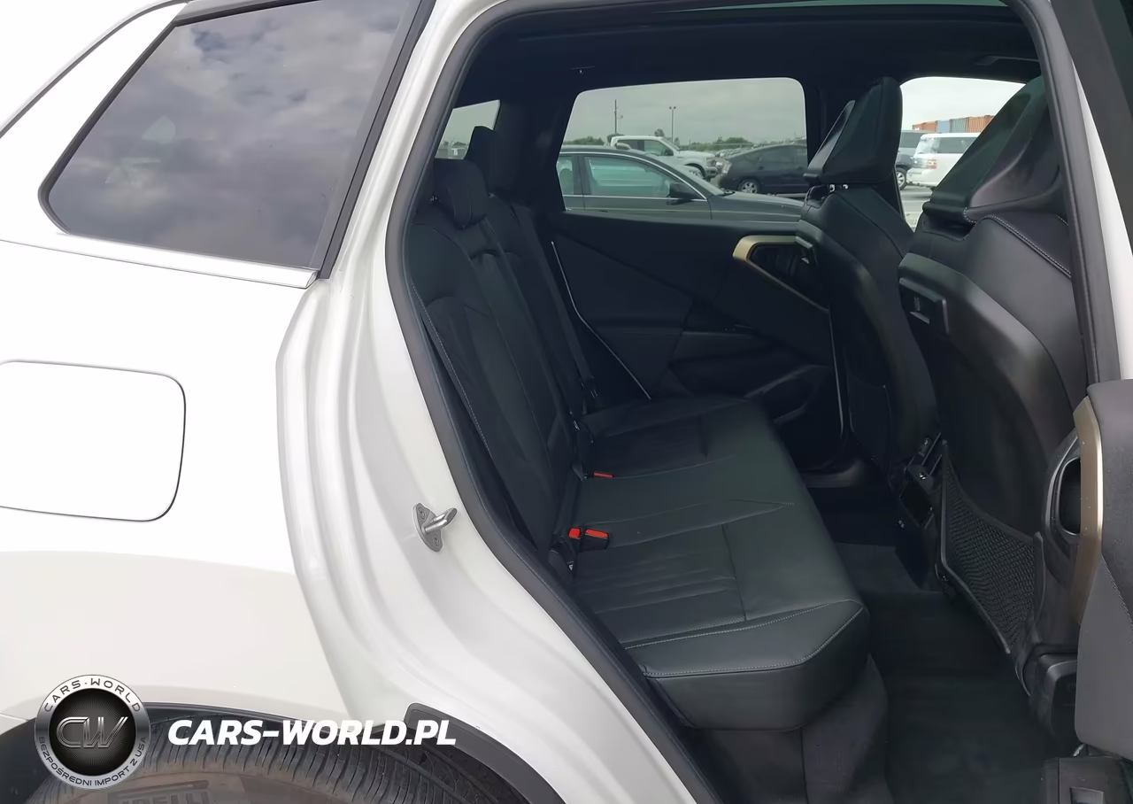2025 BMW X3 30 xDrive VIN:5UX53GP09S9Z42508 - 8