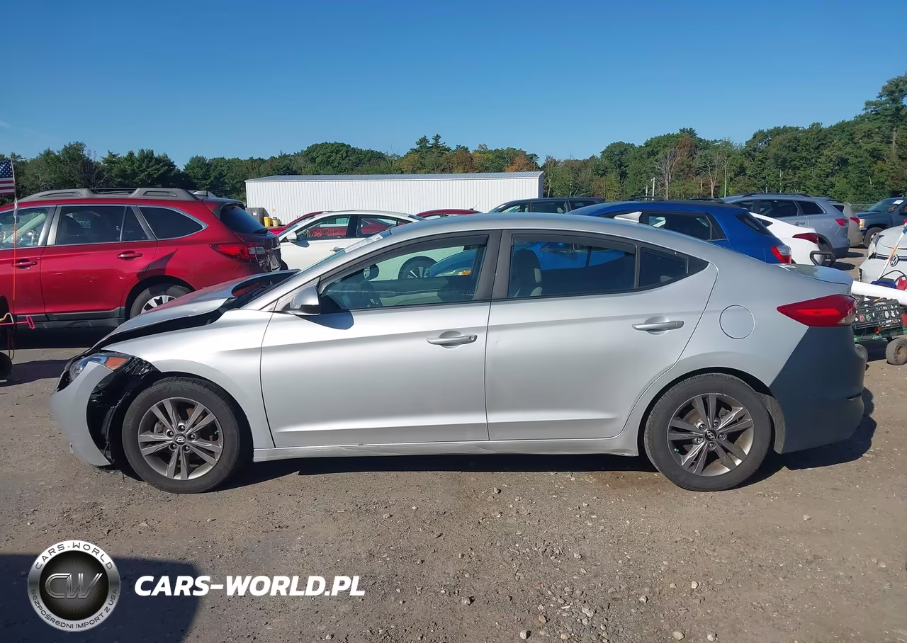2018 Hyundai Elantra Sel VIN:5NPD84LFXJH255423 - 14