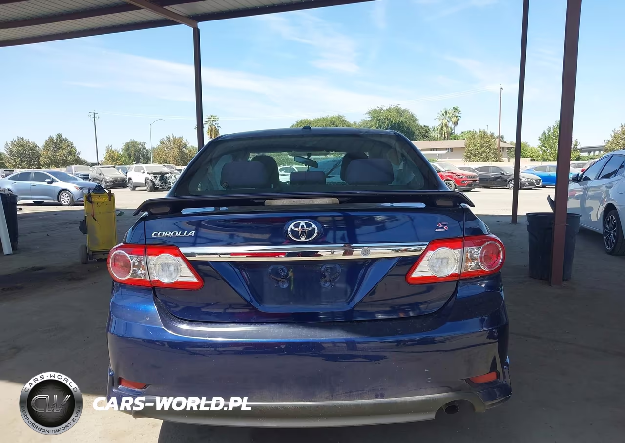2011 Toyota Corolla S VIN:2T1BU4EE4BC668188 - 16