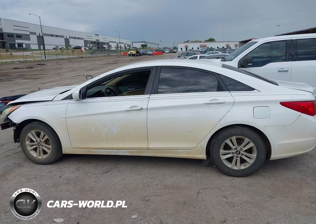 2013 Hyundai Sonata Gls VIN:5NPEB4AC4DH693860 - 12