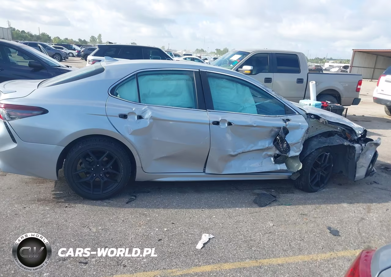 2021 Toyota Camry Se VIN:4T1G11AK9MU560885 - 13