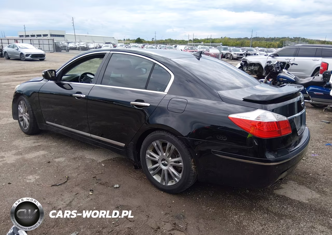 2010 Hyundai Genesis 4.6 VIN:KMHGC4DF2AU072237 - 3