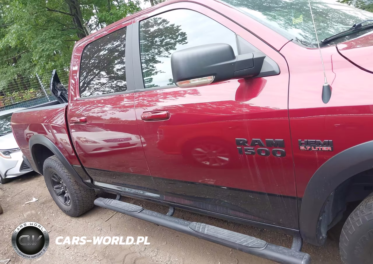 2018 Ram 1500 Rebel VIN:1C6RR7YT2JS158423 - 13