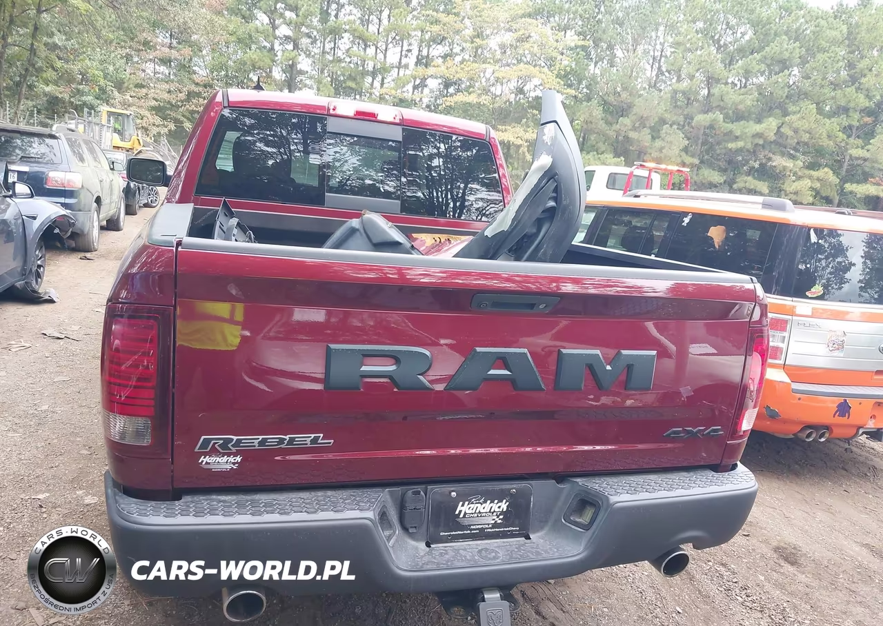 2018 Ram 1500 Rebel VIN:1C6RR7YT2JS158423 - 16