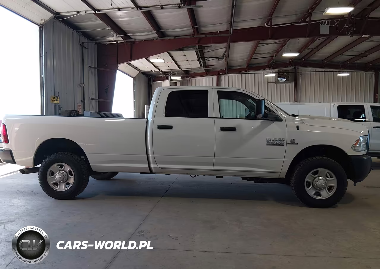 2017 Ram 3500 Tradesman 4X4 8' Box VIN:3C63R3GL7HG711228 - 13