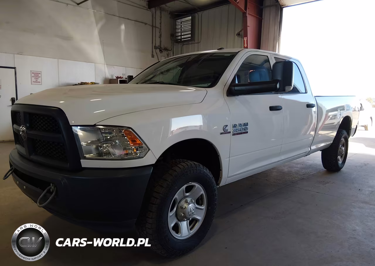 2017 Ram 3500 Tradesman 4X4 8' Box VIN:3C63R3GL7HG711228 - 2