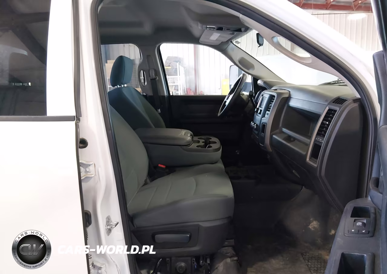 2017 Ram 3500 Tradesman 4X4 8' Box VIN:3C63R3GL7HG711228 - 5