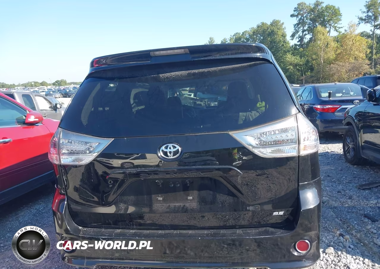 2011 Toyota Sienna Se VIN:5TDXK3DC0BS045227 - 16