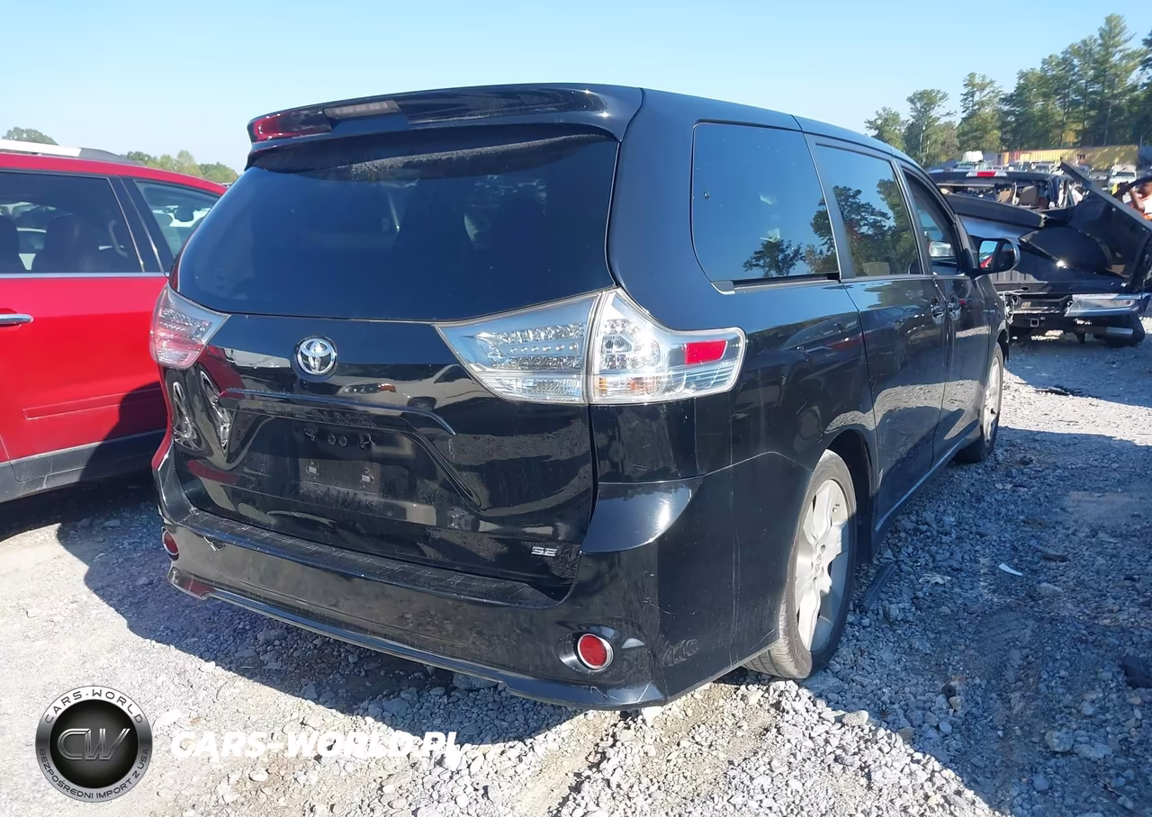 2011 Toyota Sienna Se VIN:5TDXK3DC0BS045227 - 4