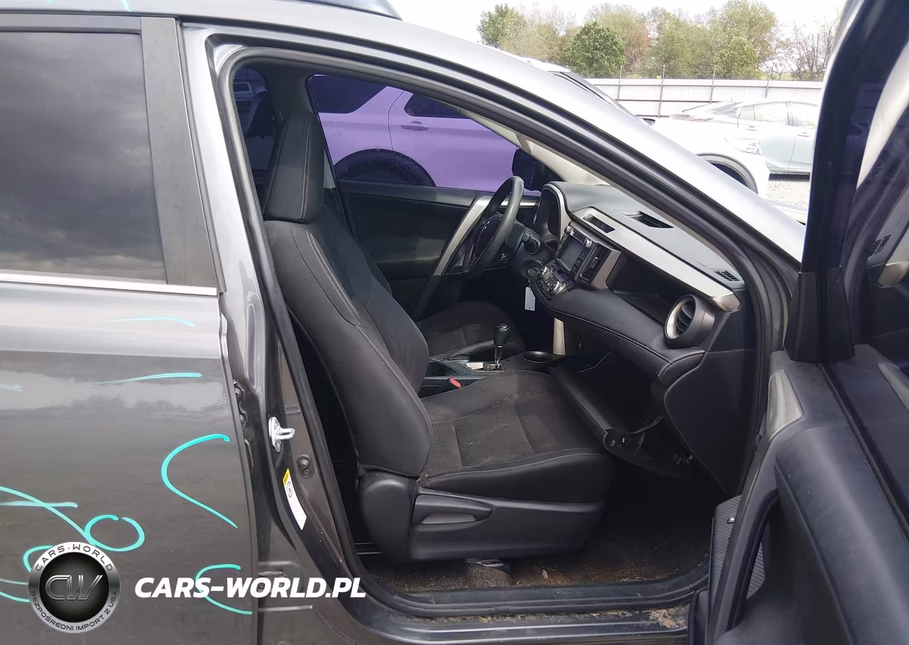 2013 Toyota Rav4 Xle VIN:JTMRFREV0DD042830 - 5