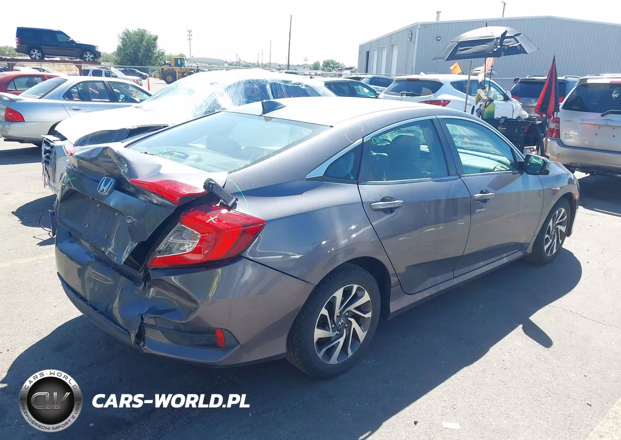 2018 Honda Civic Ex VIN:2HGFC2F72JH580433 - 4