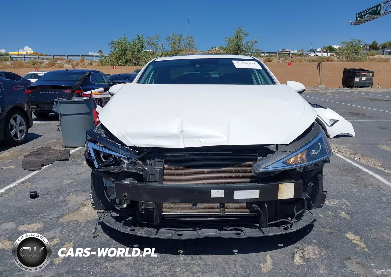 2020 Hyundai Elantra Value Edition VIN:5NPD84LF2LH601550 - 13