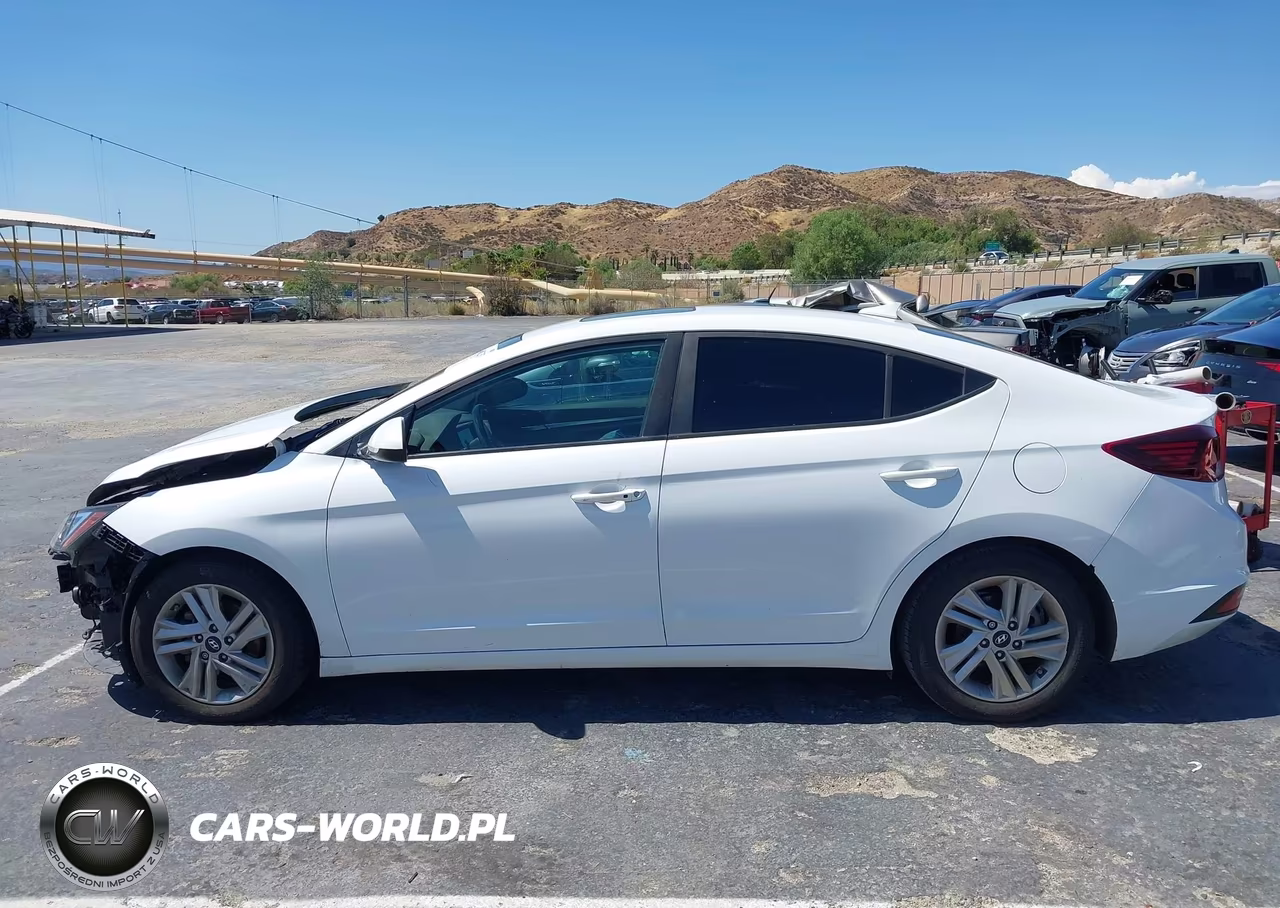 2020 Hyundai Elantra Value Edition VIN:5NPD84LF2LH601550 - 15