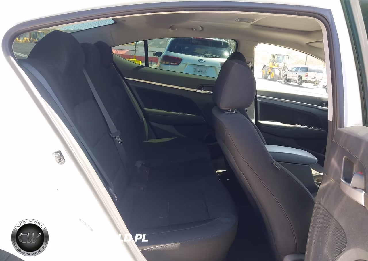 2020 Hyundai Elantra Value Edition VIN:5NPD84LF2LH601550 - 8