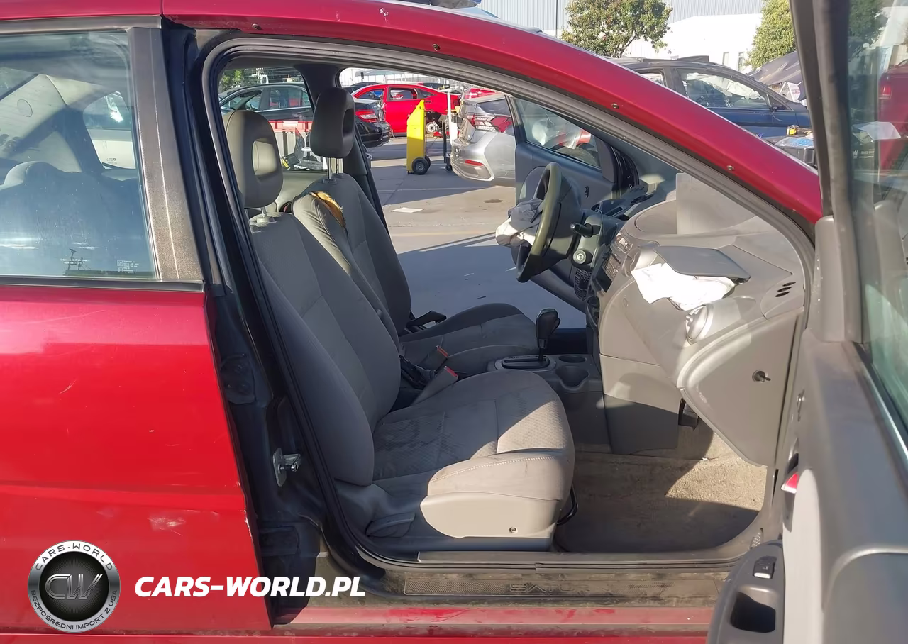 2005 Saturn Ion 2 VIN:1G8AJ52F85Z115006 - 5