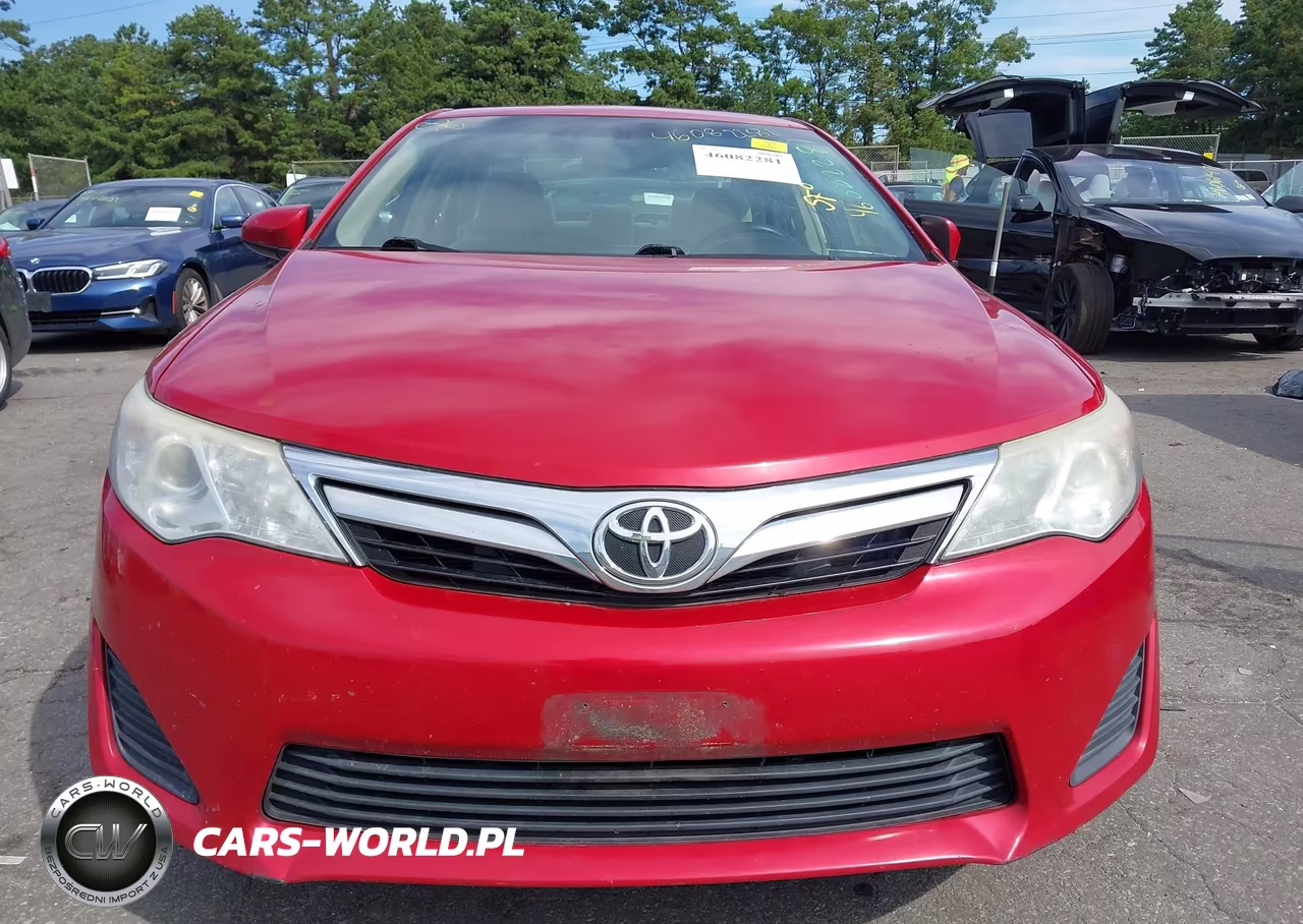 2014 Toyota Camry Le VIN:4T1BF1FK5EU850630 - 12