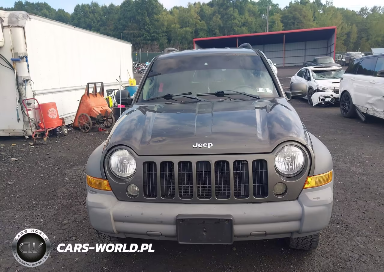 2005 Jeep Liberty Sport VIN:1J4GL48K25W709594 - 12