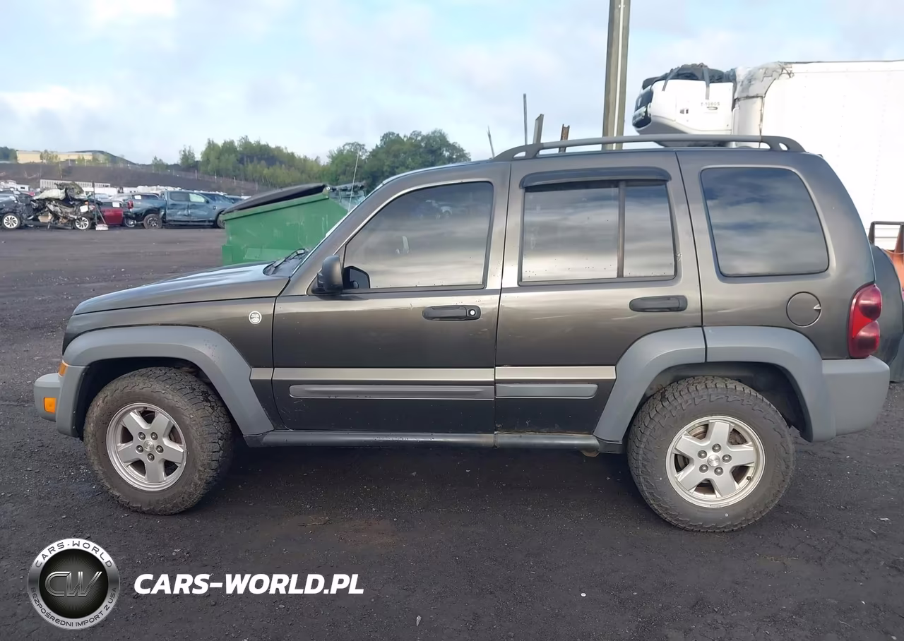 2005 Jeep Liberty Sport VIN:1J4GL48K25W709594 - 14