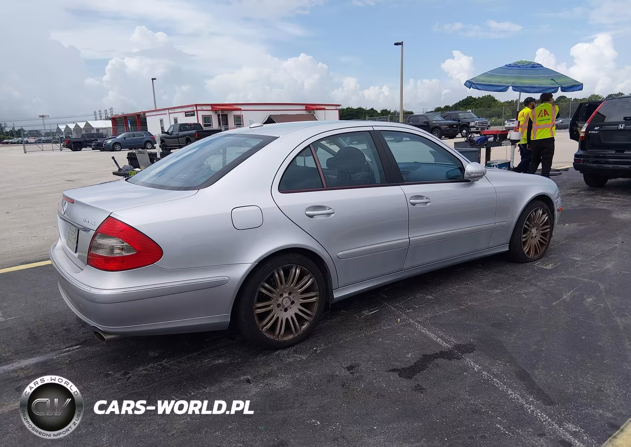 2008 Mercedes-Benz E 350 4Matic VIN:WDBUF87X98B286835 - 4