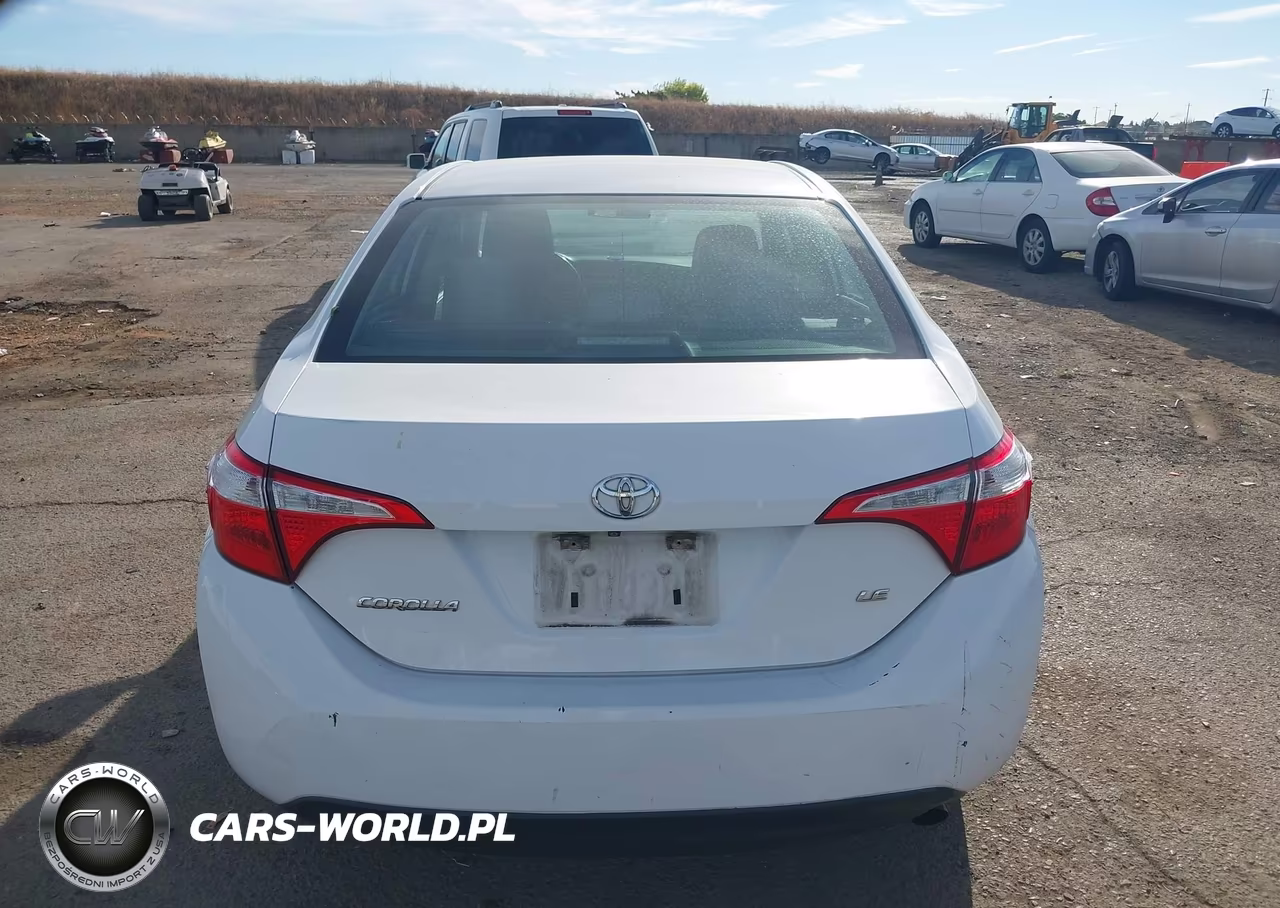 2015 Toyota Corolla Le VIN:5YFBURHE4FP209242 - 16
