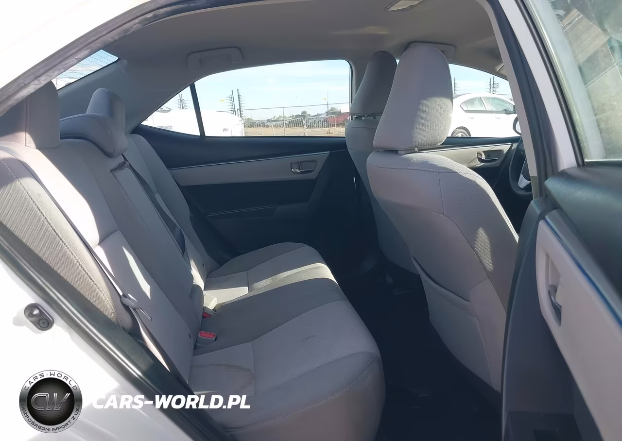 2015 Toyota Corolla Le VIN:5YFBURHE4FP209242 - 8