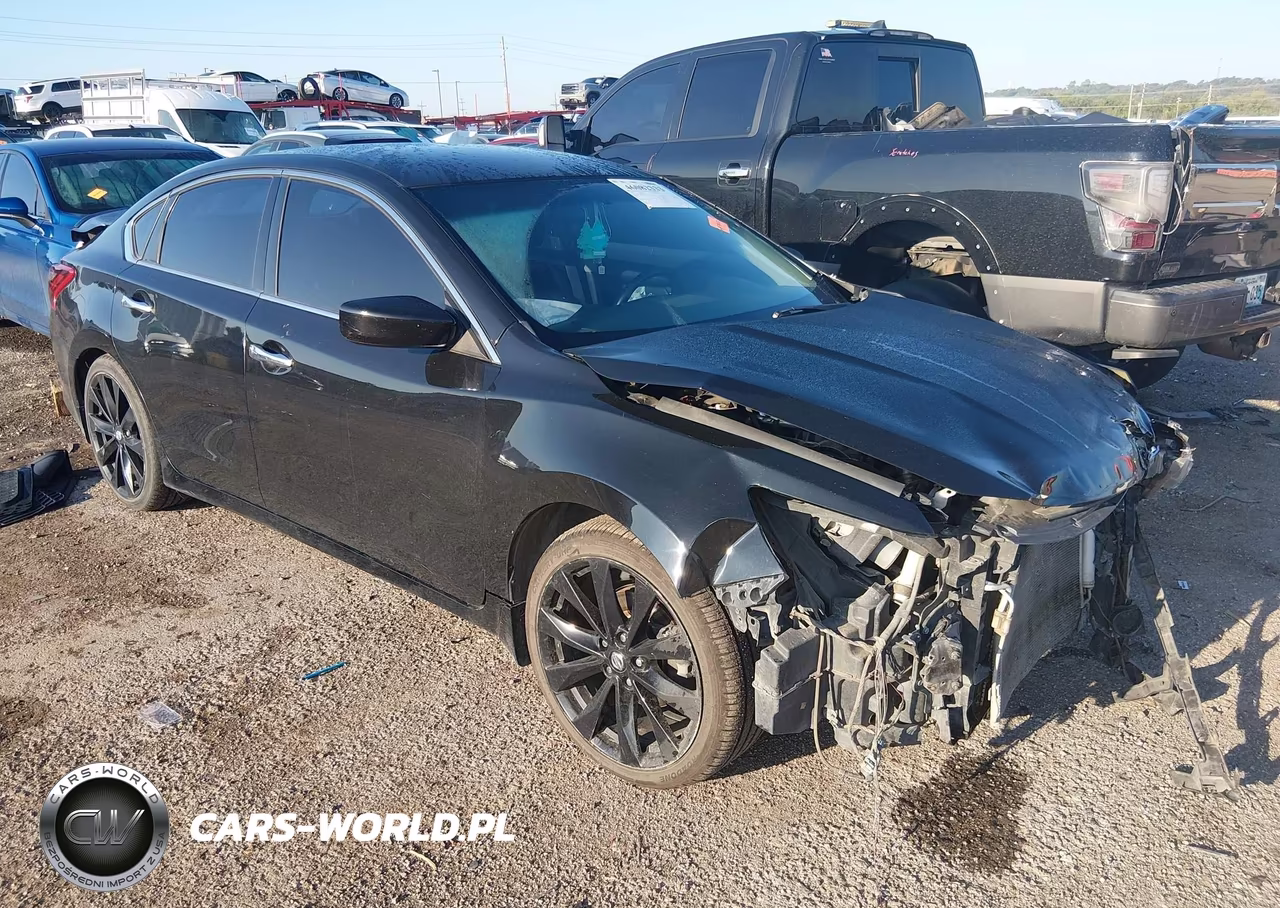 2018 Nissan Altima 2.5 Sr – zdjęcie 1 z 16