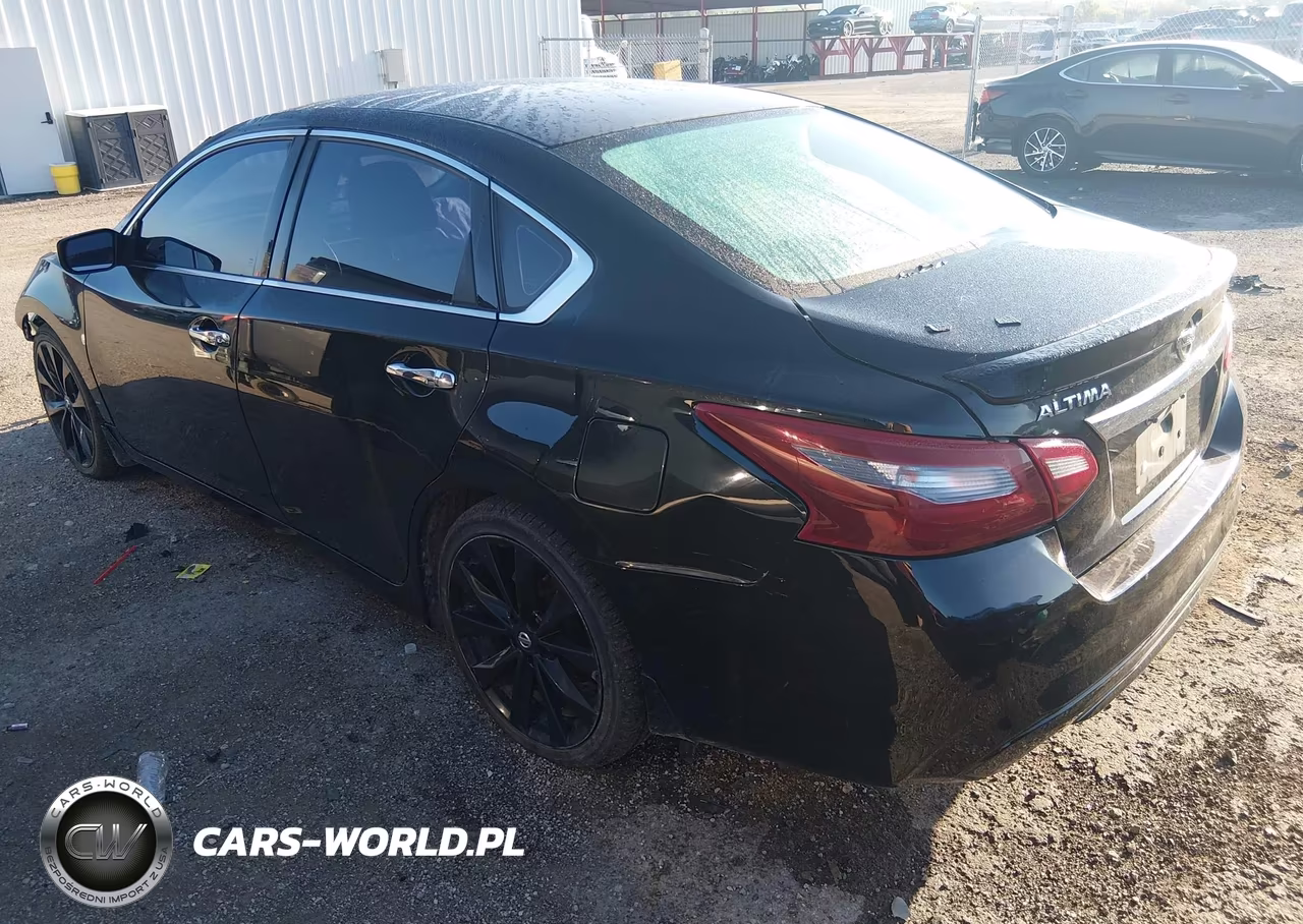2018 Nissan Altima 2.5 Sr VIN:1N4AL3AP4JC223656 - 3