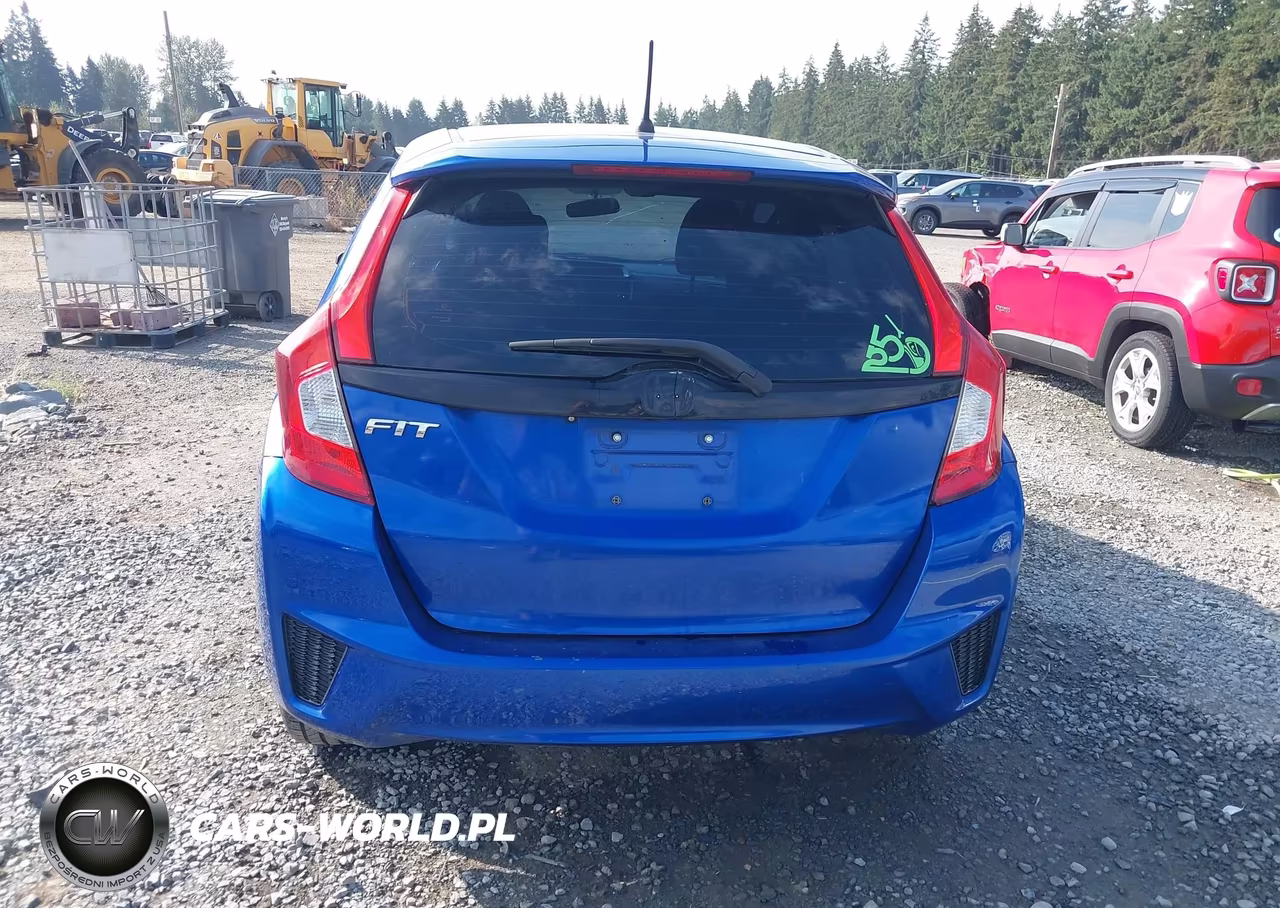 2015 Honda Fit Lx VIN:3HGGK5H58FM718361 - 16