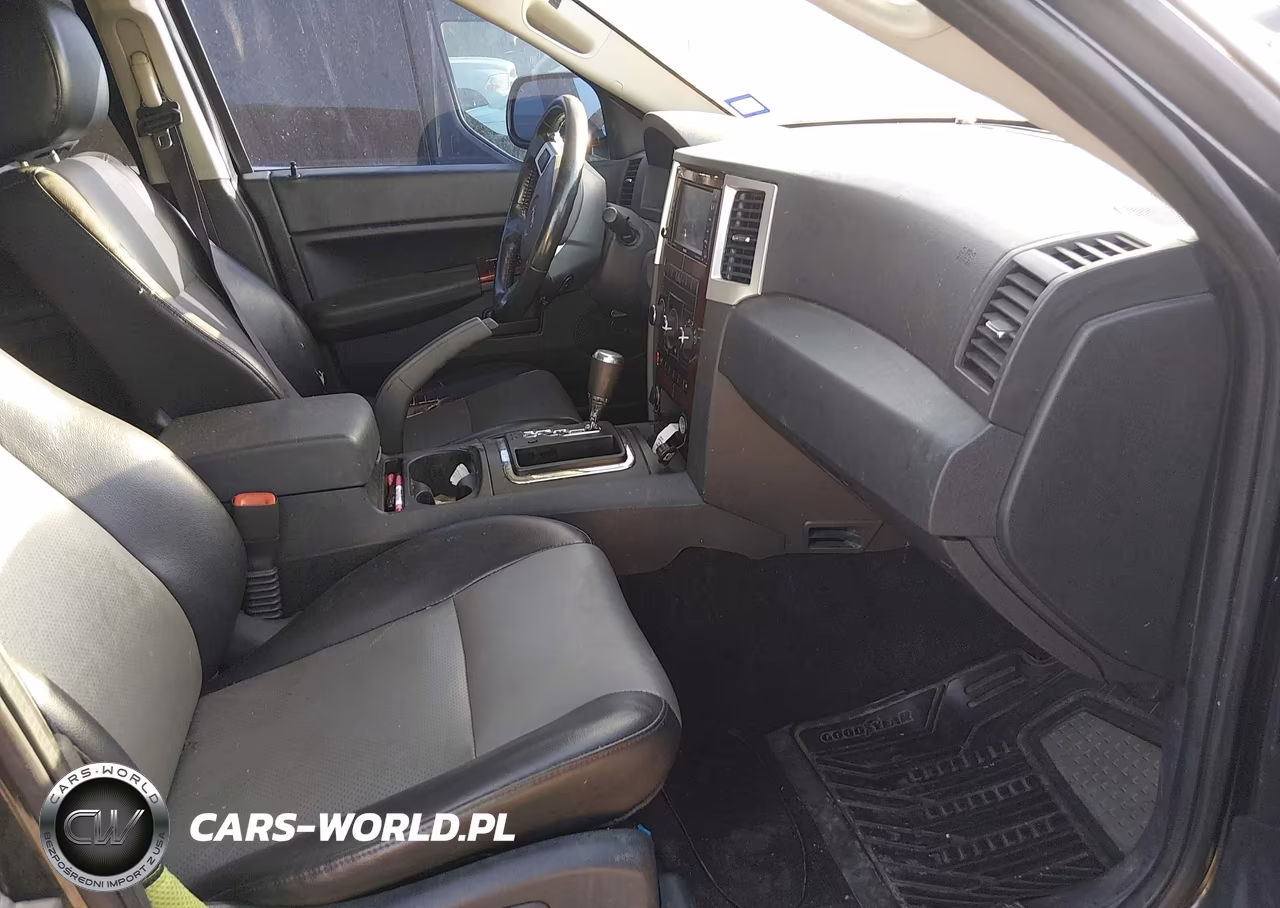 2008 Jeep Grand Cherokee Laredo VIN:1J8GR48K58C228564 - 5