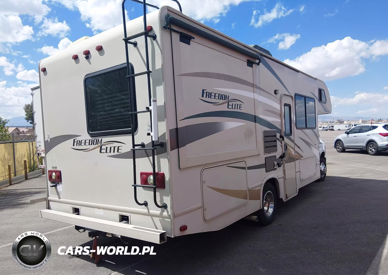 2016 Ford E-450 Cutaway VIN:1FDXE4FS3GDC16472 - 4
