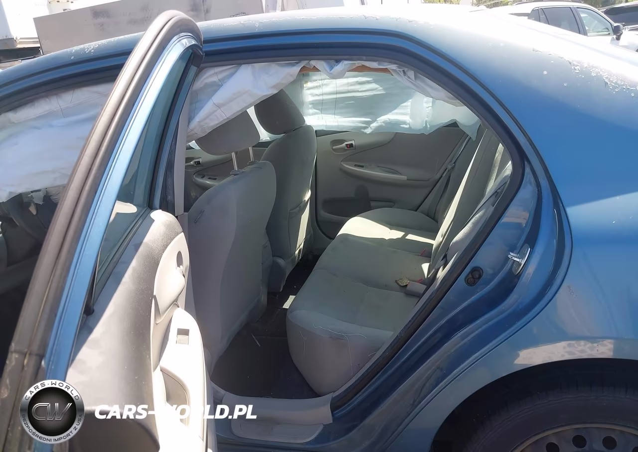 2013 Toyota Corolla Le VIN:5YFBU4EE1DP123181 - 8