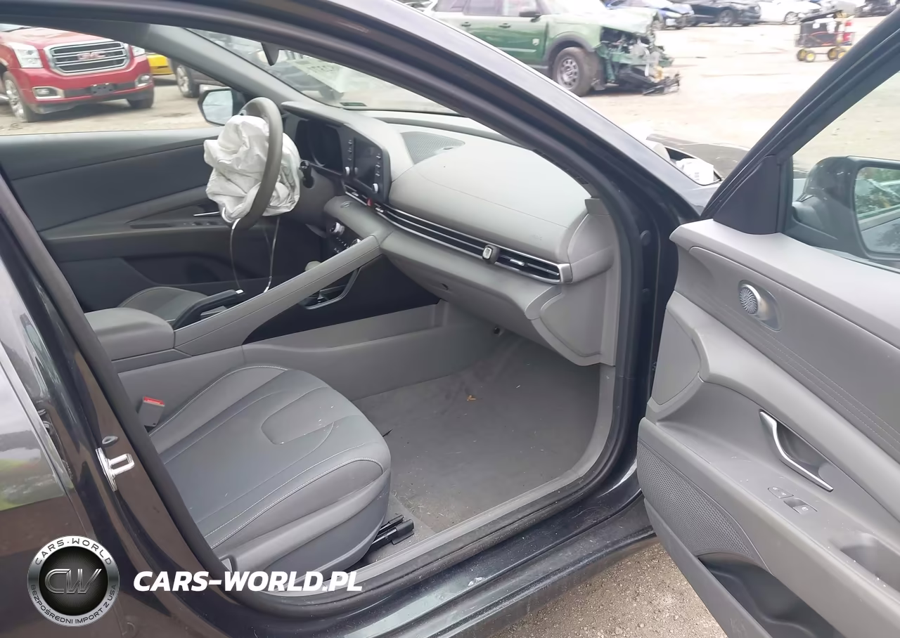 2022 Hyundai Elantra Sel VIN:5NPLM4AG3NH083700 - 5