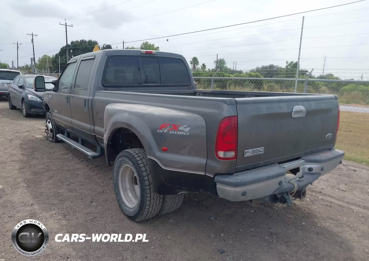 2005 Ford F-350 Lariat-Xl-Xlt VIN:1FTWW33P85ED32507 - 3