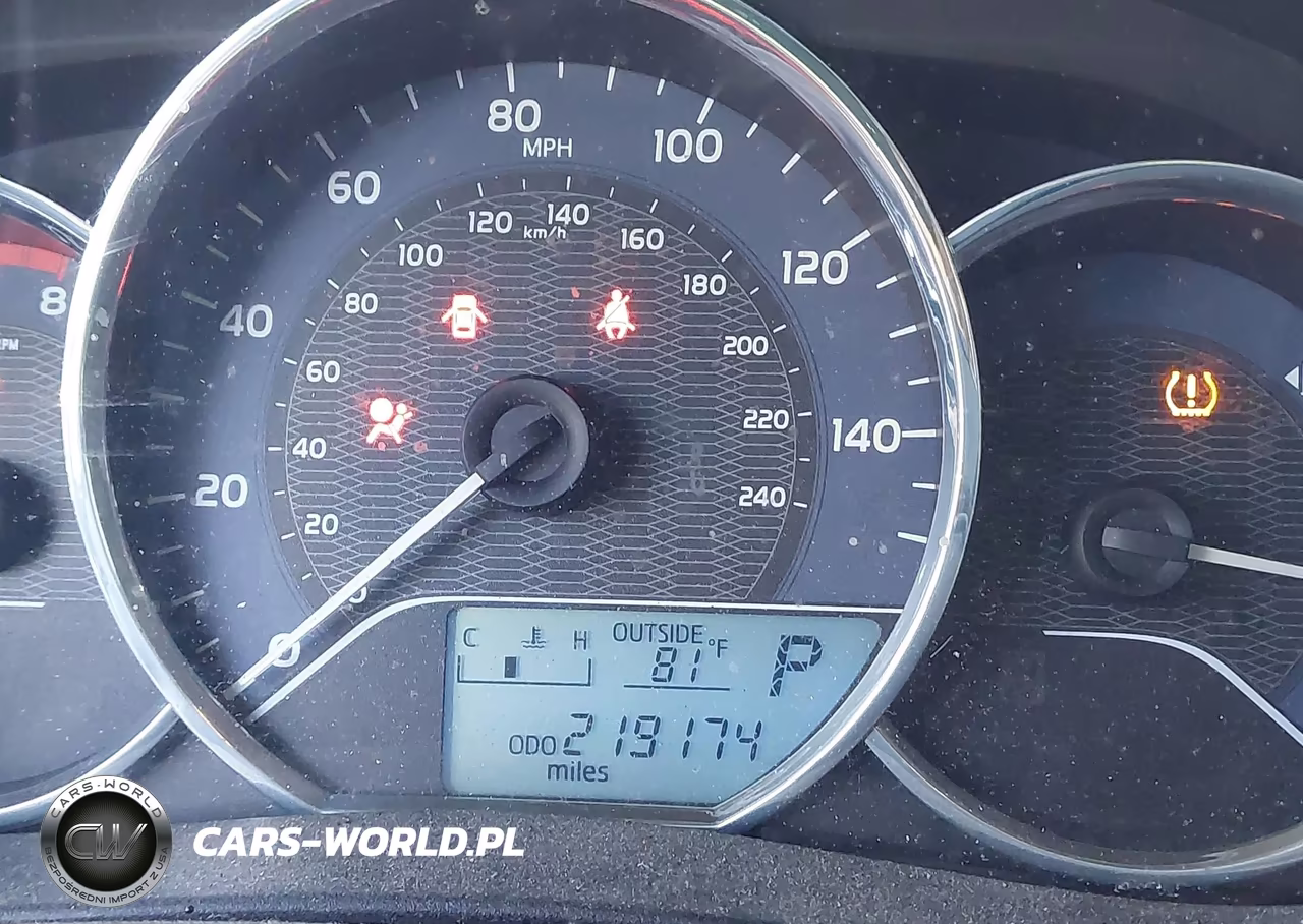 2015 Toyota Corolla Le Plus VIN:5YFBURHE8FP326032 - 16
