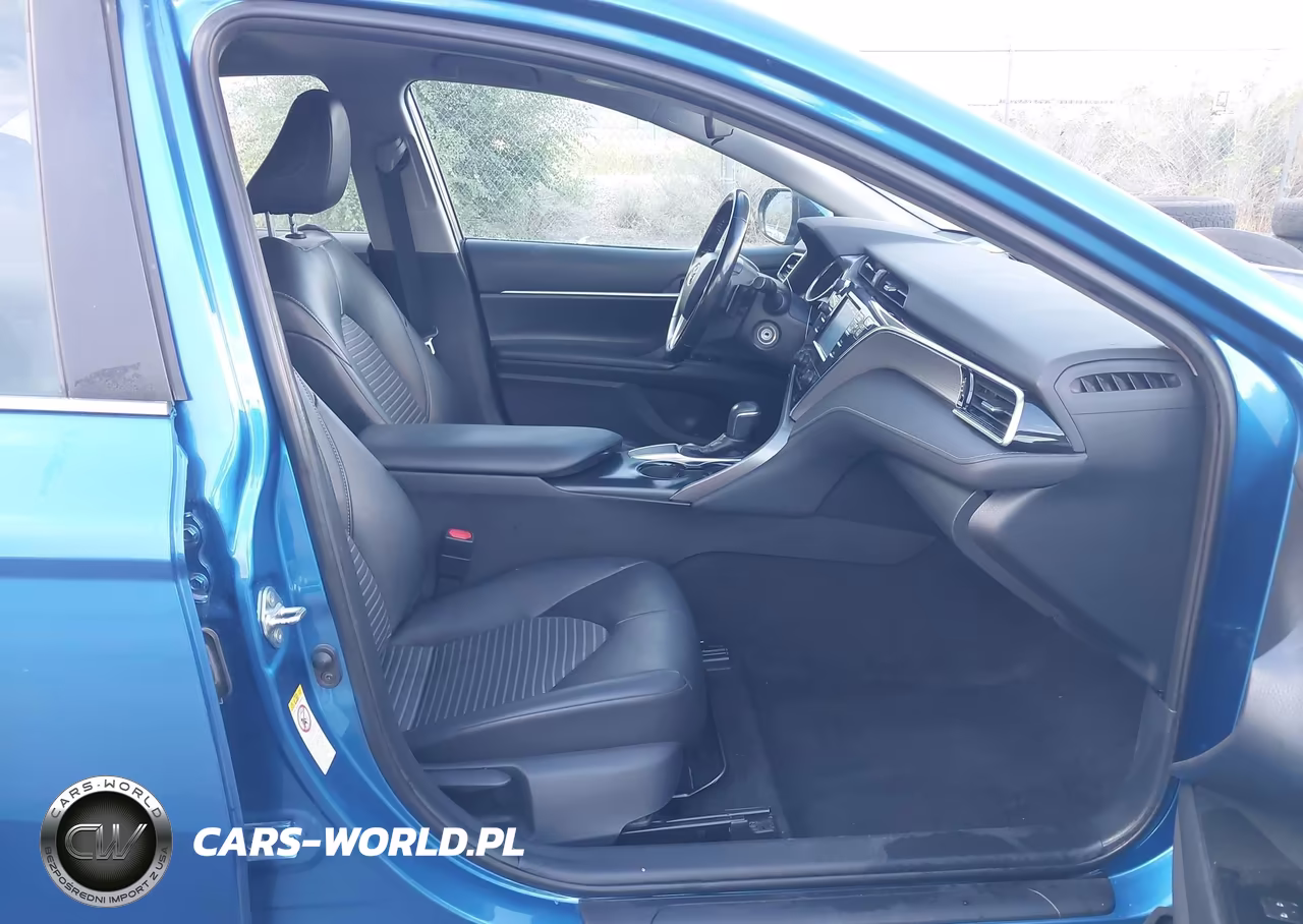 2018 Toyota Camry Se VIN:4T1B11HK1JU131784 - 5