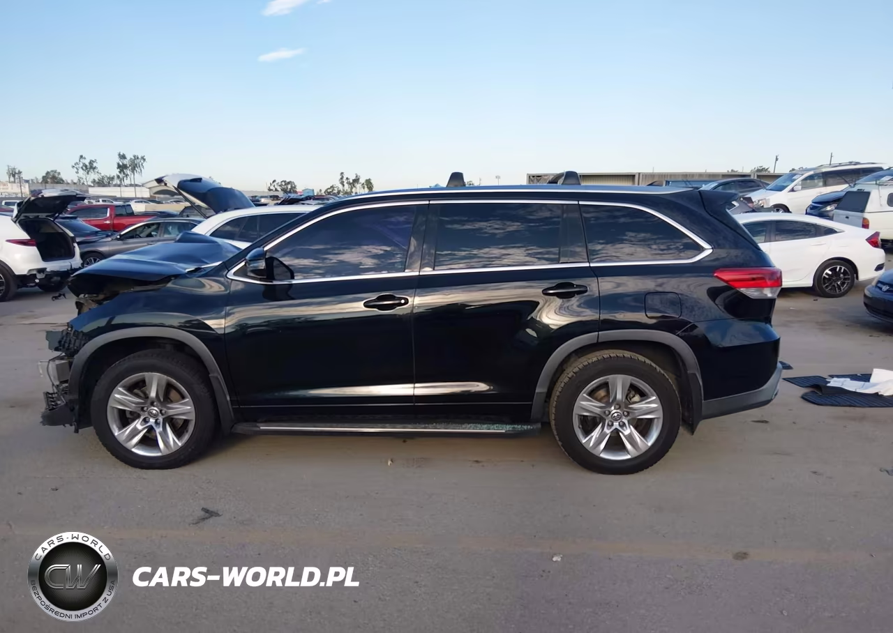 2018 Toyota Highlander Limited VIN:5TDYZRFH9JS238843 - 14