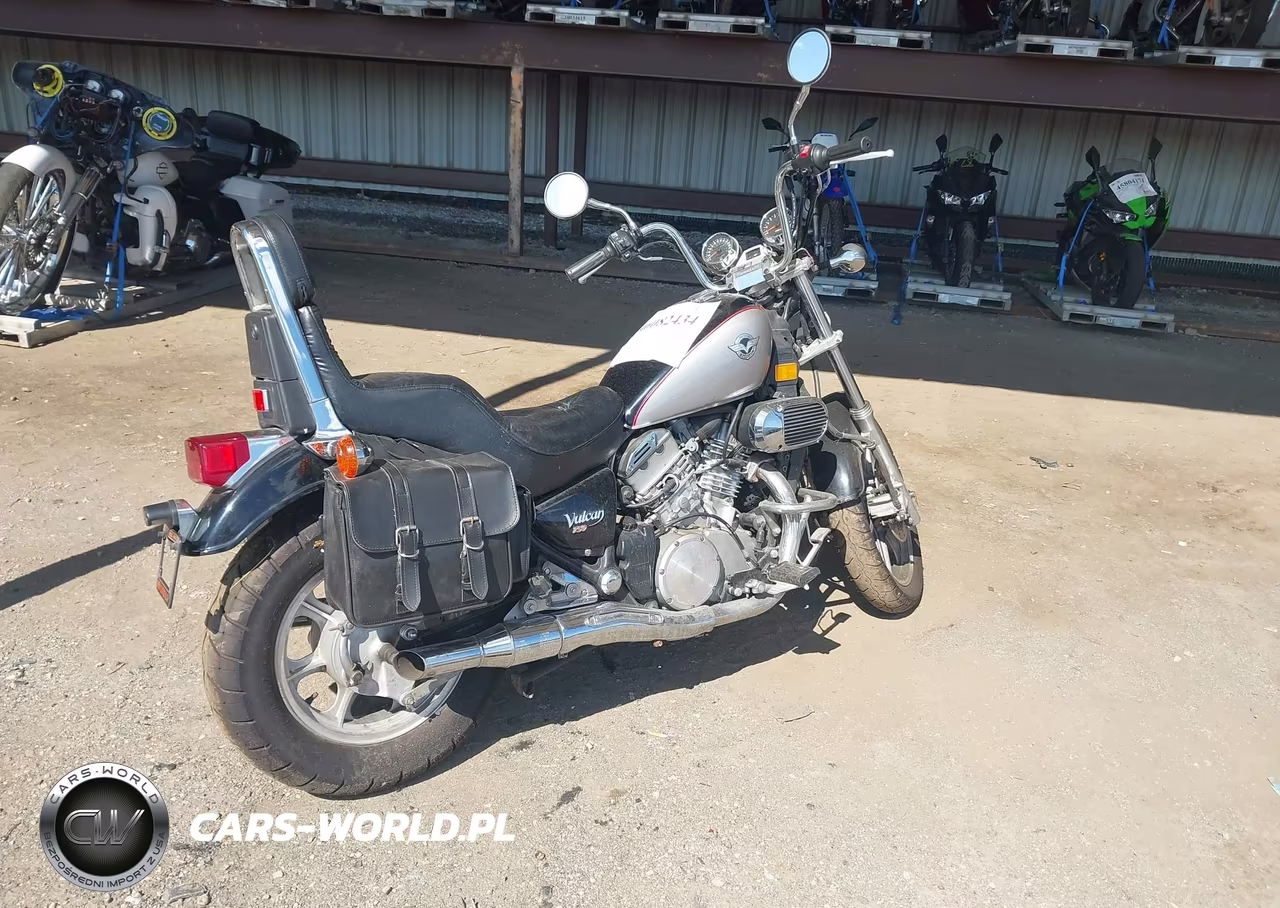 2004 Kawasaki Vn750 VIN:JKAVNDA104B550857 - 4