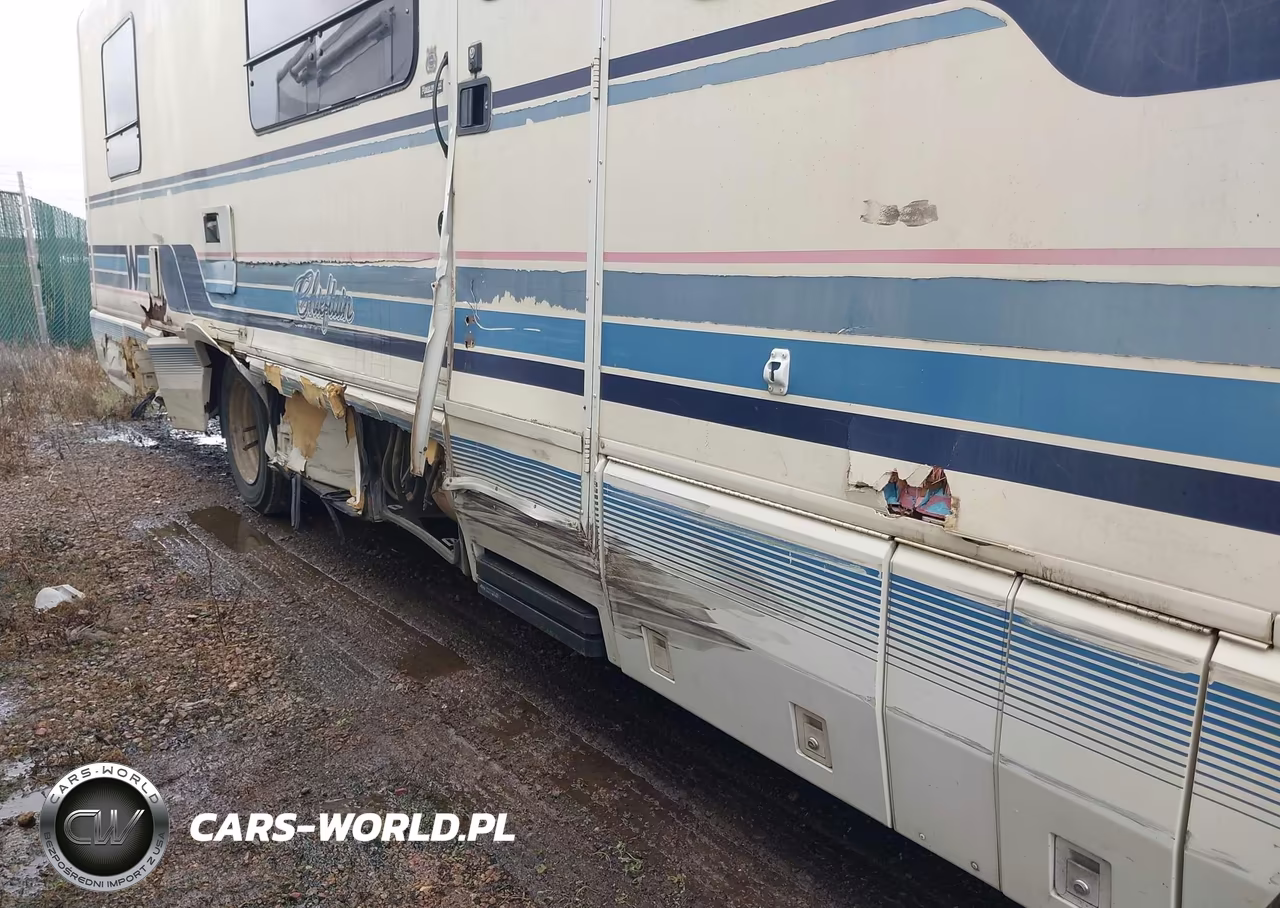 1992 Chevrolet P30 VIN:1GBKP37N2N3313794 - 6