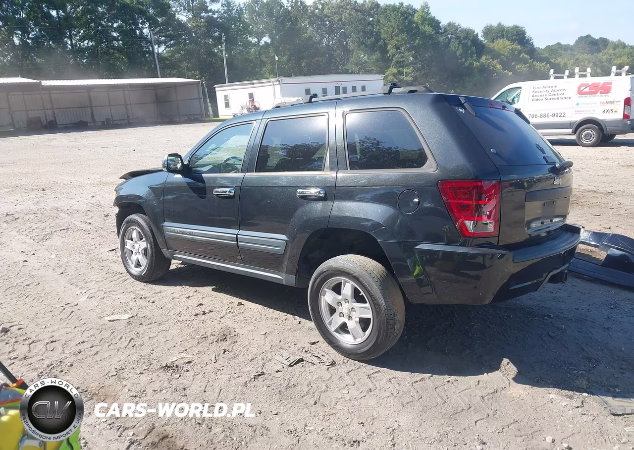2005 Jeep Grand Cherokee Laredo VIN:1J4GS48K15C621284 - 3