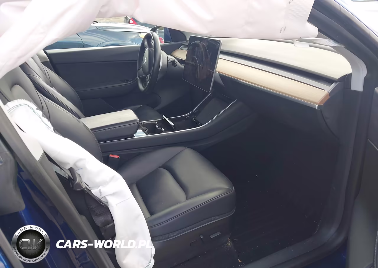 2020 Tesla Model Y Long Range Dual Motor All-Wheel Drive VIN:5YJYGDEE1LF035078 - 5