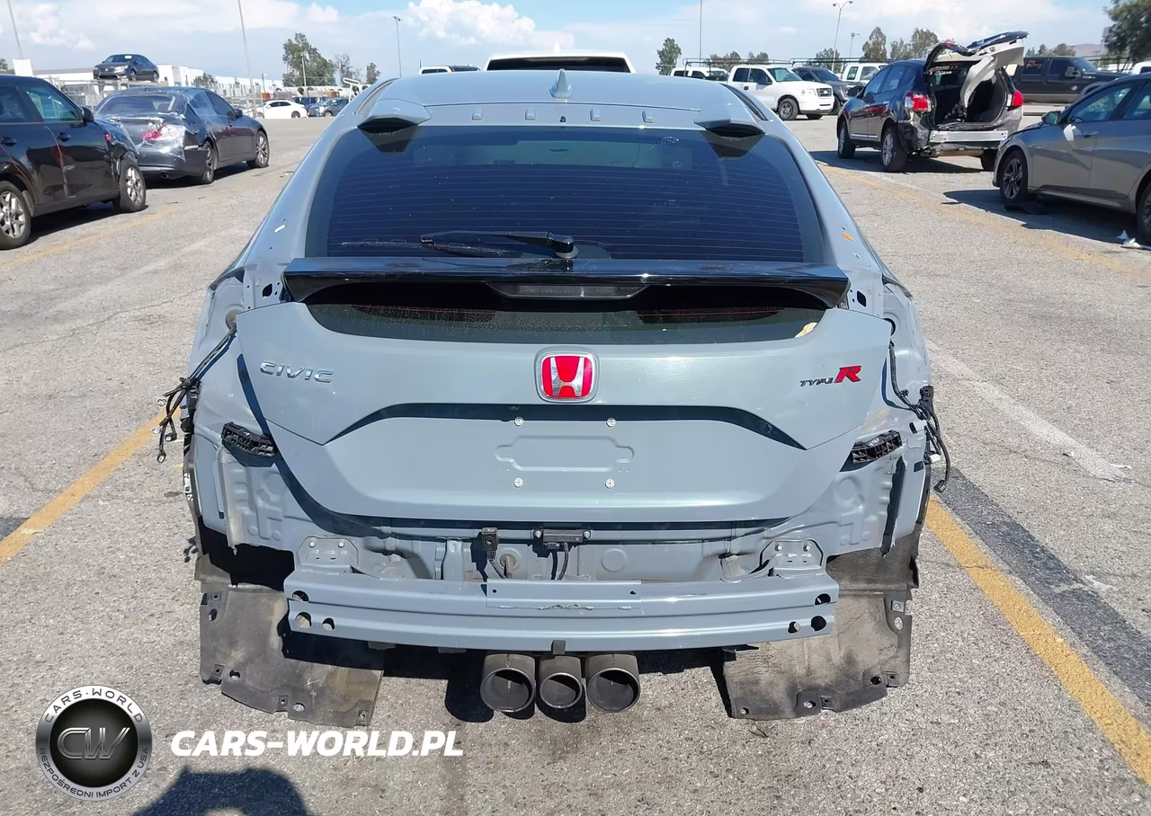 2021 Honda Civic Type R Touring VIN:SHHFK8G7XMU205384 - 17