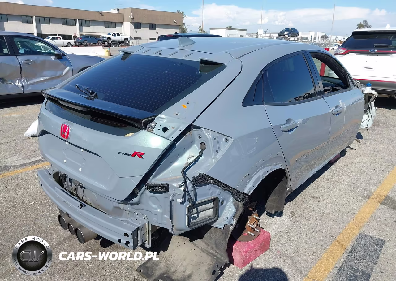 2021 Honda Civic Type R Touring VIN:SHHFK8G7XMU205384 - 4
