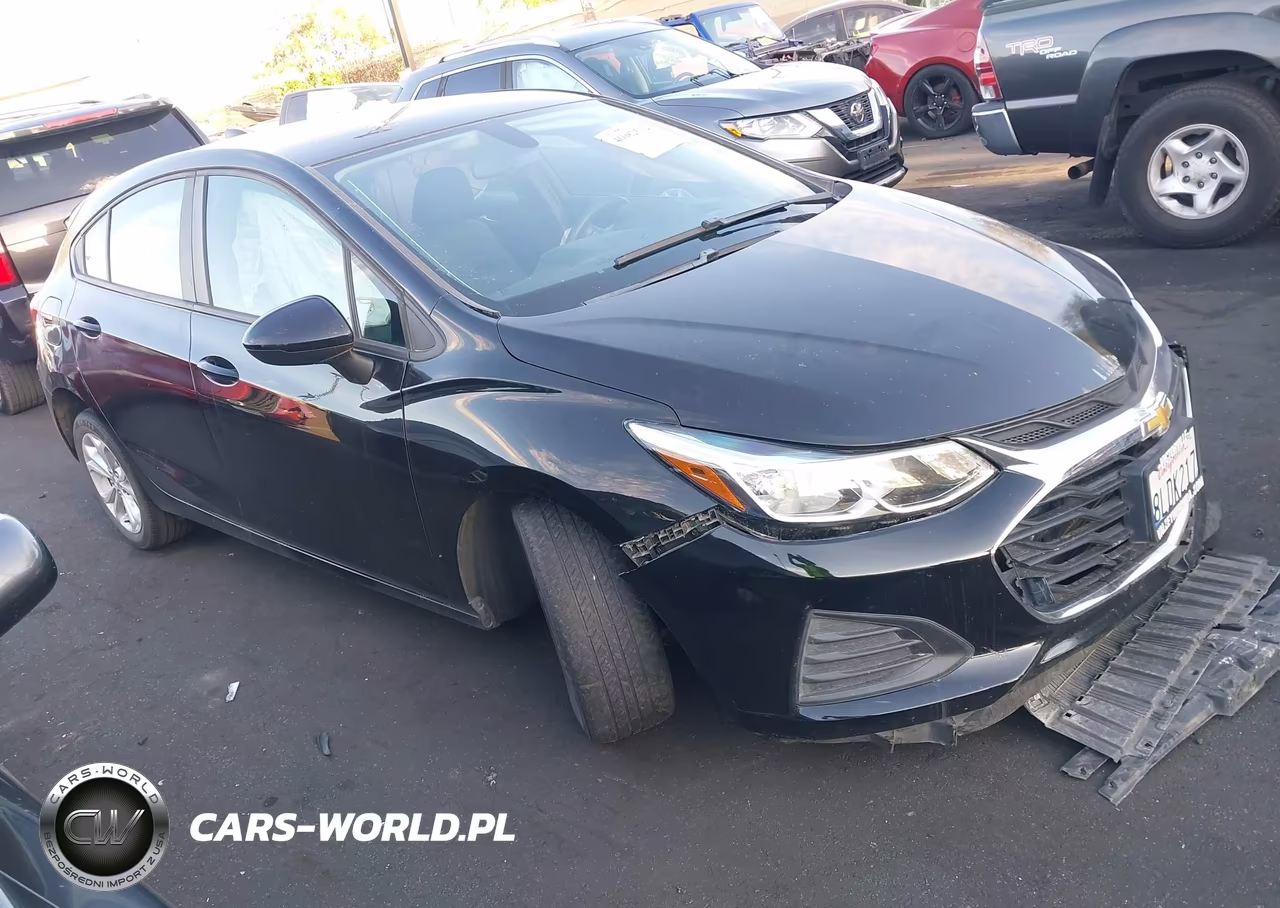 2019 Chevrolet Cruze Ls VIN:3G1BC6SM8KS613023 - 1